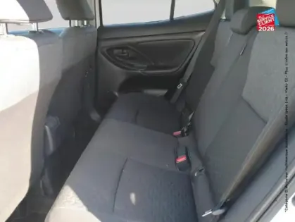 Photo 10 Toyota Yaris Gén. I Ph1 Dynamic 5