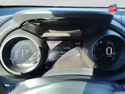 Photo 11 Toyota Yaris Gén. I Ph1 Dynamic 5