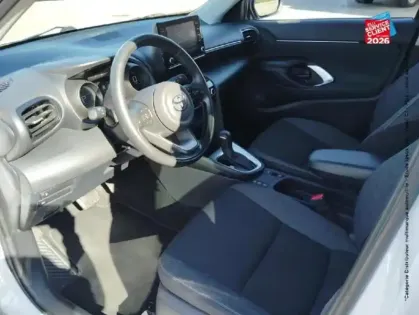 Photo 14 Toyota Yaris Gén. I Ph1 Dynamic 5