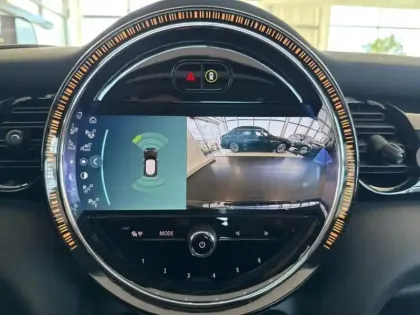 Photo 14 Mini Mini Gén. III (F56) Ph3 Edition Premium Plus 3