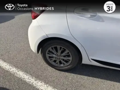 Photo 9 Toyota Yaris Gén. III Ph3 Dynamic 5