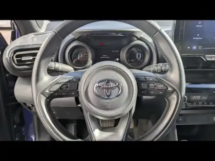 Photo 12 Toyota Yaris Gén. I Ph1 Design 5