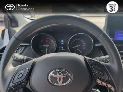 Photo 12 Toyota C-HR  2.0 Hybride 184ch Design E-CVT