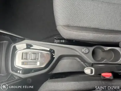 Photo 13 Peugeot 2008 Gén. II Ph2 Edition 5