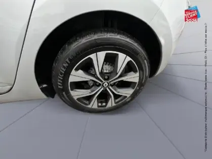 Photo 9 Renault Clio Gén. V (BJA) Ph1 NG Evolution 5