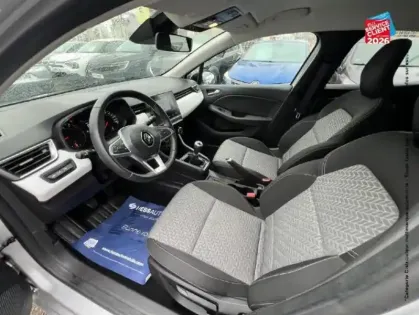 Photo 14 Renault Clio Gén. V (BJA) Ph1 NG Evolution 5