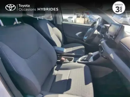 Photo 5 Toyota Yaris  116h Design 5p MC24