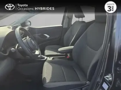 Photo 10 Toyota Yaris Gén. IV Ph1 Dynamic 5