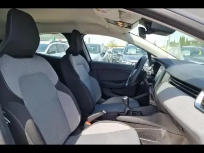 Photo 9 Renault Clio Gén. V (BJA) Ph2 Evolution 5