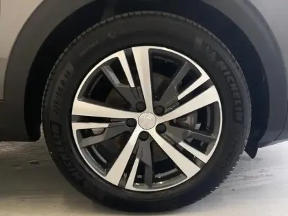 Photo 6 Peugeot 5008 Gén. II Ph2 Allure Pack 5