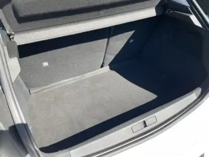 Photo 9 Opel Corsa Gén. VI Ph1 NG Elegance Business 5