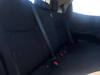 Photo 9 Toyota Yaris  116h Dynamic 5p MC24