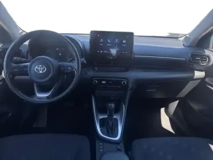 Photo 10 Toyota Yaris  116h Dynamic 5p MC24