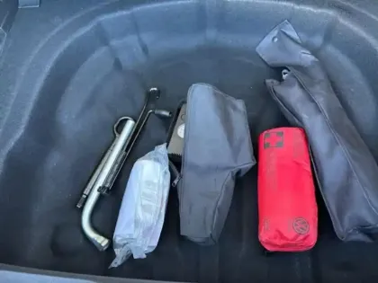 Photo 9 Volkswagen Golf Gén. VIII Ph1 R-Line 5