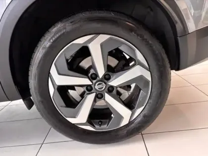 Photo 8 Nissan Qashqai  1.3 Mild Hybrid 158ch N-Connecta Xtronic