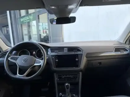 Photo 10 Volkswagen Tiguan Gén. II Ph2 Life Business 5