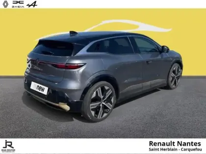 Photo 6 Renault Megane Gén. V (BCB) Ph1 Iconic 5