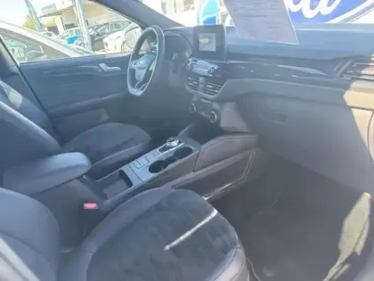 Photo 10 Ford Kuga Gén. III Ph1 ST-Line X 5