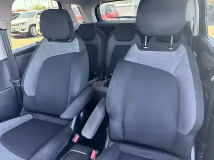 Photo 11 Citroën C4 Picasso Gén. II Ph2 Feel 5