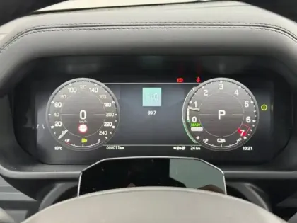 Photo 16 Land rover Defender  110 2.0 P300e PHEV Black Edition