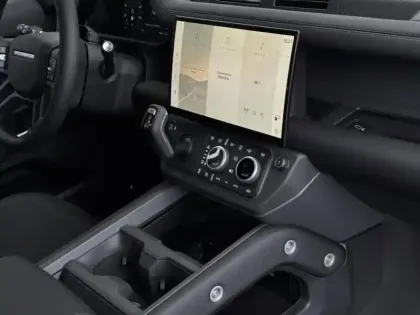 Photo 20 Land rover Defender  110 2.0 P300e PHEV Black Edition