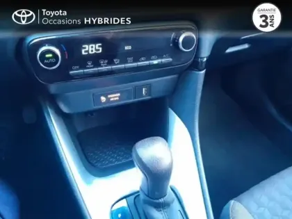 Photo 10 Toyota Yaris  116h Dynamic Business 5p + Programme Beyond Zero Academy MY22