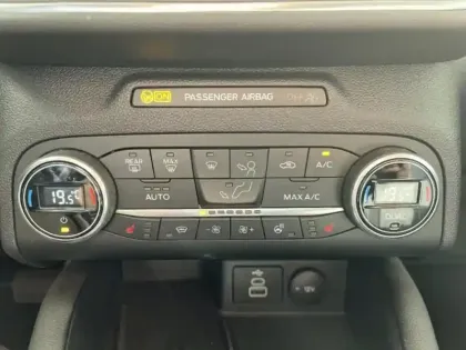 Photo 13 Ford Kuga Gén. III Ph1 Vignale 5