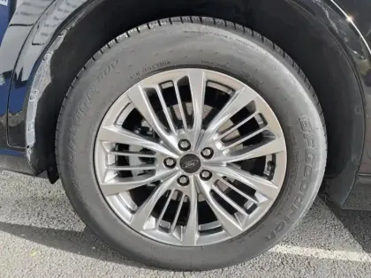 Photo 12 Ford Kuga Gén. III Ph1 Vignale 5