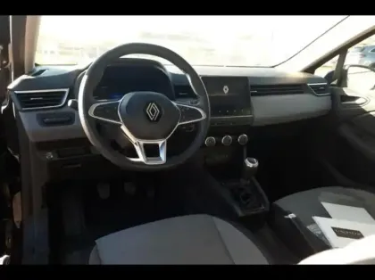 Photo 10 Renault Clio Gén. V (BJA) Ph2 Evolution 5