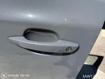 Photo 14 Peugeot 2008 Gén. II Ph2 Allure 5