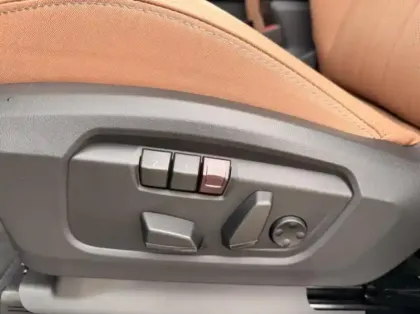 Photo 5 Mini Countryman Gén. III (U25) Ph1 Favoured 5