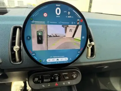 Photo 9 Mini Countryman Gén. III (U25) Ph1 Favoured 5