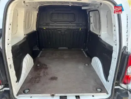 Photo 13 Peugeot Partner  M 650kg BlueHDi 100ch S&S Pack Premium Connect