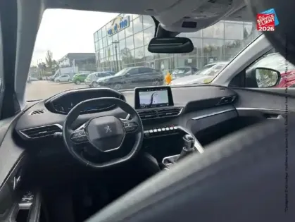 Photo 14 Peugeot 5008 Gén. II Ph1 Allure 5