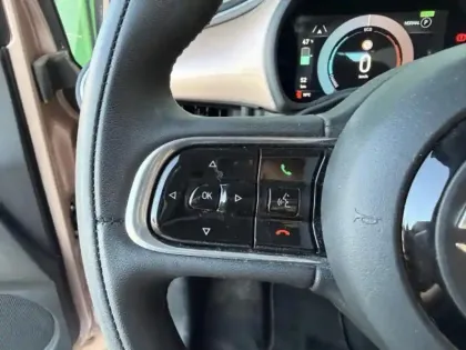 Photo 12 Fiat 500  e 95ch Icône