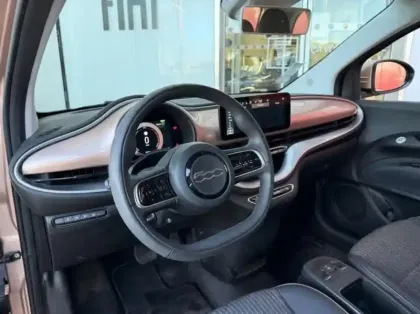 Photo 10 Fiat 500  e 95ch Icône