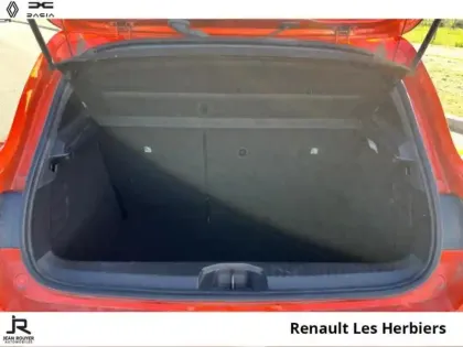 Photo 6 Renault Clio  1.5 Blue dCi 100ch Evolution - 24