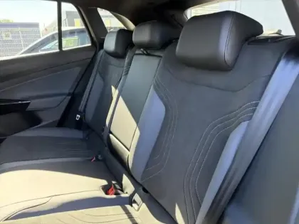 Photo 12 Volkswagen Id.4 Gén. I Ph1 NG2 Life Max 5