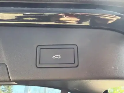 Photo 11 Volkswagen Id.4 Gén. I Ph1 NG2 Life Max 5