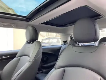 Photo 5 Mini Mini  Cooper SE 184ch Edition Premium Plus BVA 5CV