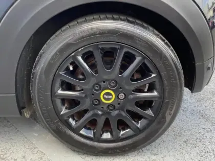 Photo 8 Mini Mini  Cooper SE 184ch Edition Premium Plus BVA 5CV