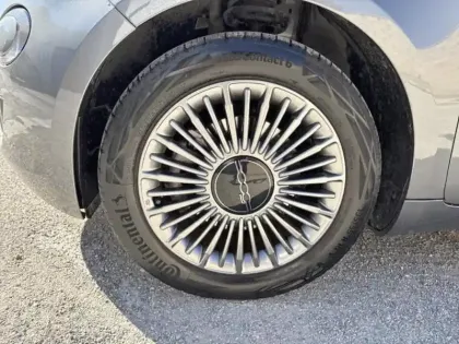 Photo 11 Fiat 500 Gén. II Ph1 MY22 Icône 2