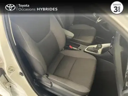 Photo 11 Toyota Yaris Gén. IV Ph1 Dynamic 5