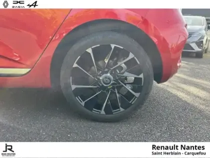 Photo 8 Renault Clio Gén. V (BJA) Ph2 esprit Alpine 5