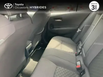 Photo 10 Toyota Corolla  1.8 140ch Dynamic Business