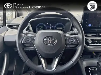 Photo 8 Toyota Corolla  1.8 140ch Dynamic Business