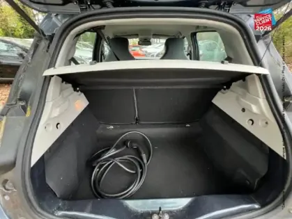 Photo 28 Renault Zoé Zoe Zen charge normale R110 4cv