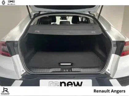 Photo 21 Renault Arkana Gén. I (LJL) Ph1 Intens 5