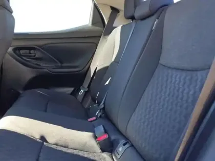 Photo 9 Toyota Yaris Gén. IV Ph1 NG Design 5