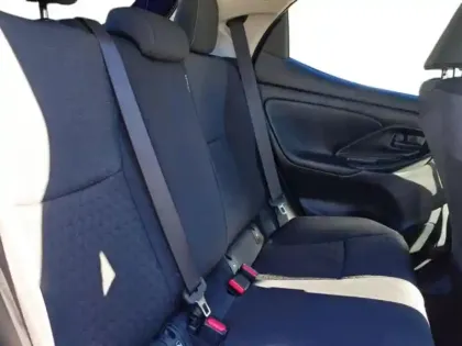 Photo 13 Toyota Yaris Gén. IV Ph1 NG Design 5